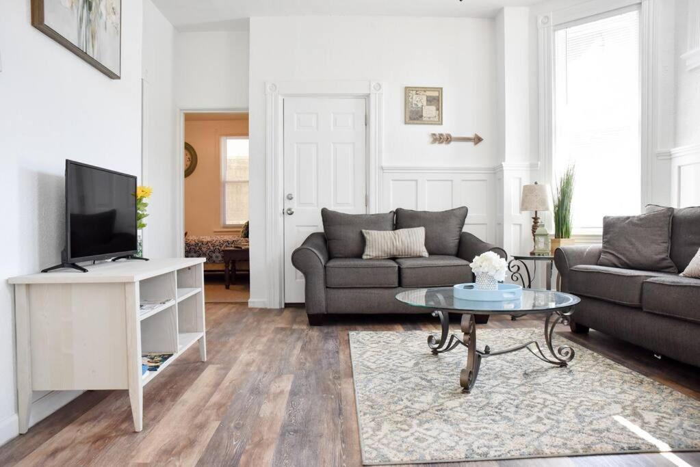 Perfect Pittsburgh Home Close To City & Airport ภายนอก รูปภาพ