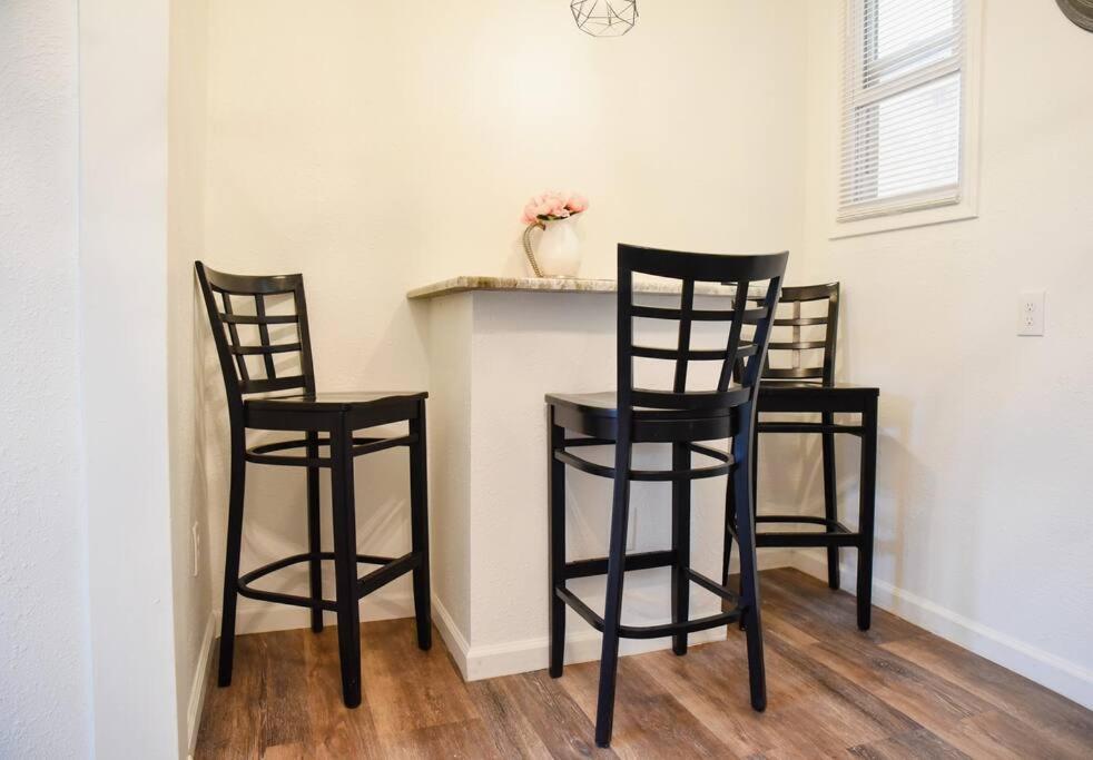 Perfect Pittsburgh Home Close To City & Airport ภายนอก รูปภาพ